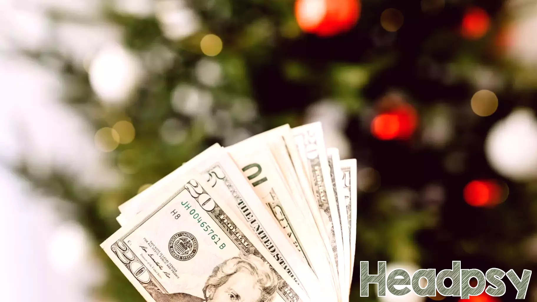 Smart Strategies to Enjoy the Holidays Without Breaking the Bank