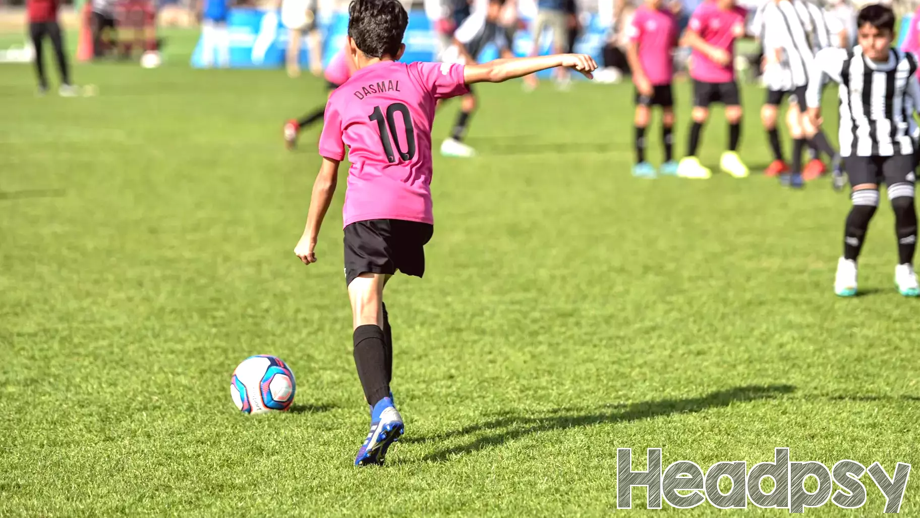 The Mental Traits That Separate Academy Prospects From Professionals