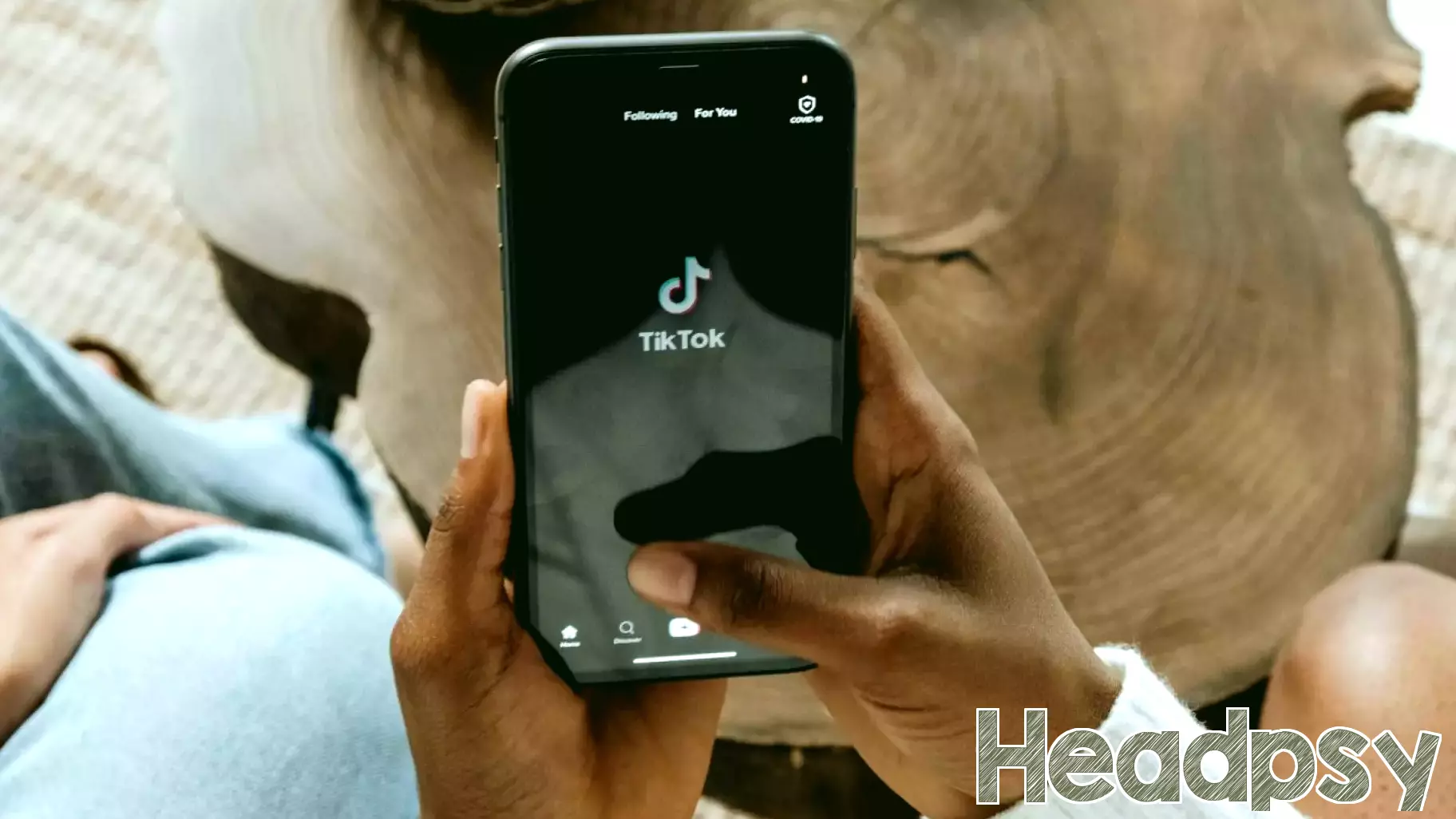 TikTok as a Mental Health Resource: The Risks of Viral Trends