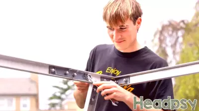 Contributing to Others Enhances Mental Well-Being in Youth