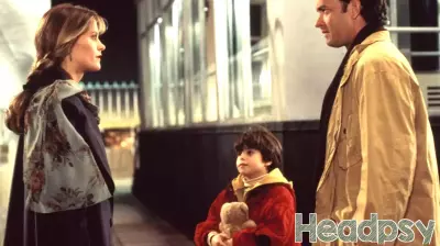 How 5 Classic Rom-Coms Teach Us to Love Better